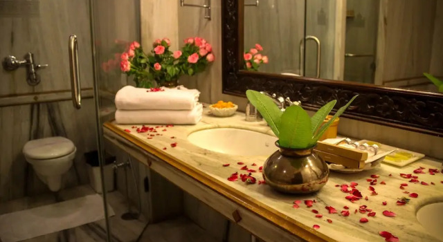 Люкс с балконом Hotel Udai Kothi