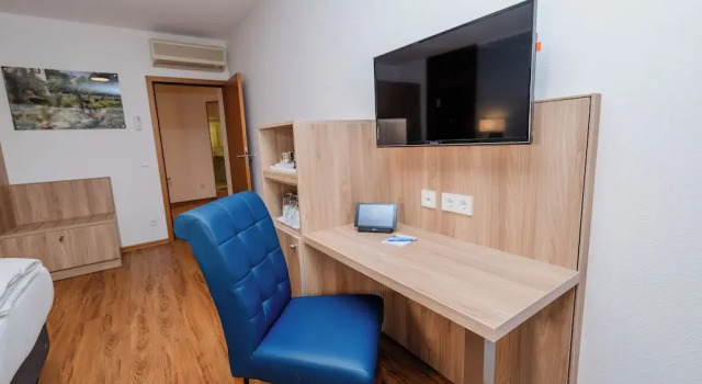 Семейный номер Standard с 2 комнатами с видом на озеро Parkhotel St.Leonhard