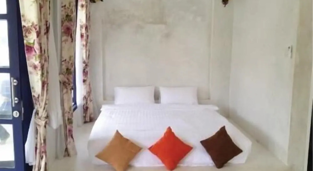 Laemsing Whitehouse Resort