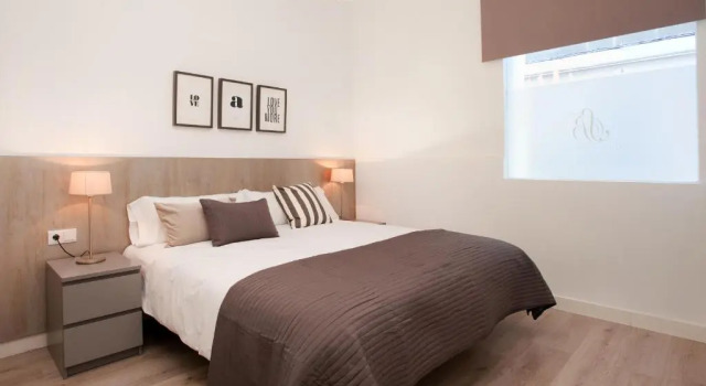 Апартаменты Цокольный этаж c 1 комнатой Click&Flat Seneca Suites