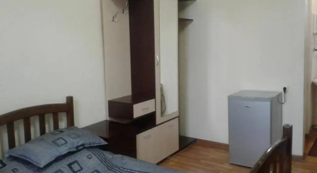Gis Guest House