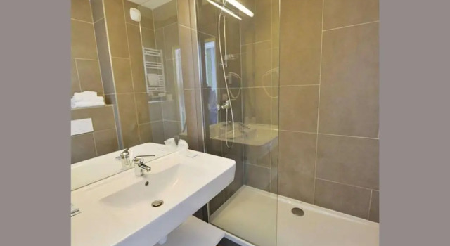 Superior Kahden hengen huone näköala golfkentälle Golf Resort Montpellier Fontcaude