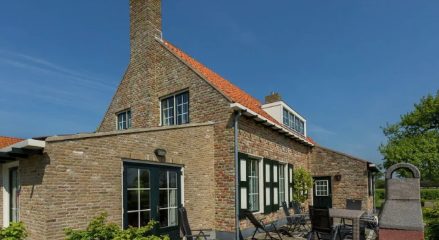 Spacious and Comfortable Family House in Westkapelle, Book Vacation Home Westkapelle 