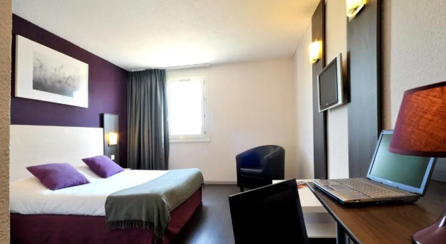 Номер Superior Brit Hotel Montpellier Parc Expo