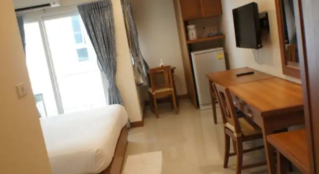 Номер Standard с балконом D Apartment