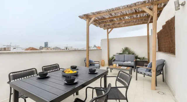 Perissa - 2 Bedrooms and Terrace in Trafalgar, Забронировать Апартаменты/квартира Мадрид Провинция Мадрид, рядом с Каналь