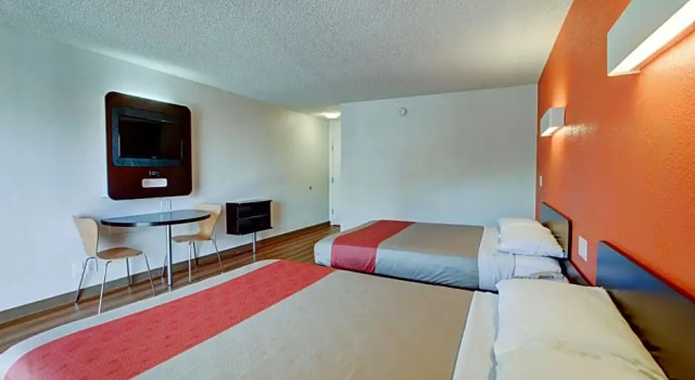 Номер Deluxe Motel 6-Santa Ana, CA - Irvine - Orange County Airport