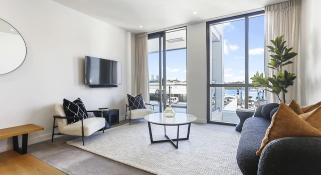 Апартаменты Deluxe с балконом Modern tranquility in the city