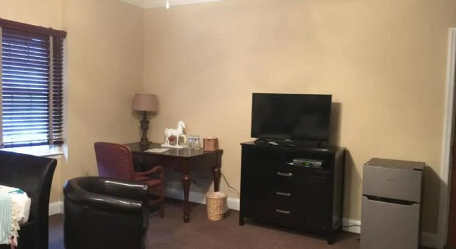 Семейный номер Standard Colts Neck Inn Hotel