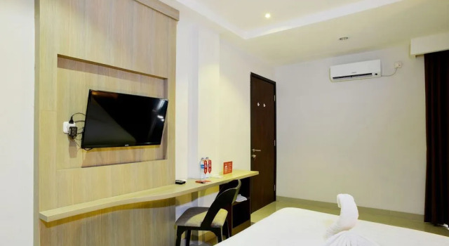 Zen Rooms Near TB Simatupang, Prenota Hotel Cilandak 