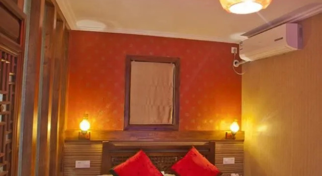 Mountain Hostel, Забронировать Хостел Лицзян Юньнань, рядом с Улица Сквер-стрит Древнего города Даянь