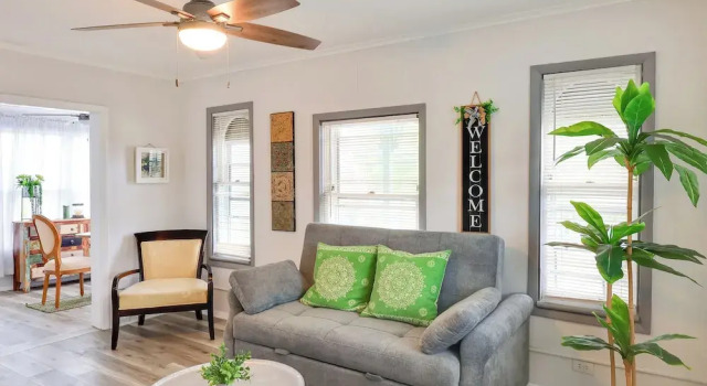 Апартаменты 5 Blocks to Beach: Apt w/ Balcony in Ocean Grove!