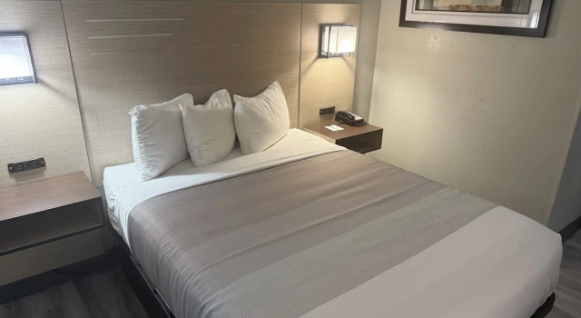 Cambridge Hotel - Kansas City, Prenota Hotel Hotel a Kansas con parcheggio, Parcheggio