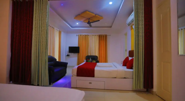 Двухместный номер Deluxe Hydel Palace