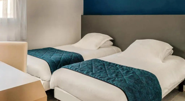Standard Twin room LInitial