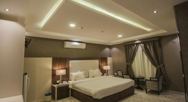 Elite Suites Hotel, Varaa Hotelli Hotellit Riyadh Region aamiaisella, Aamiainen