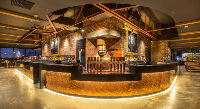 Nightcap at The Cheeky Squire, Đặt Khách sạn mini Frankston Mornington Peninsula