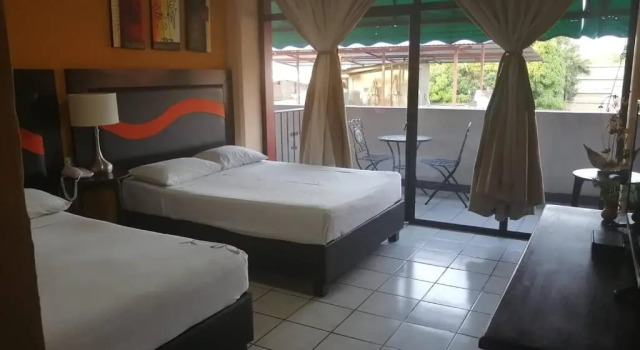 Четырёхместный номер Standard Hotel Tradicional Savaro SA de CV