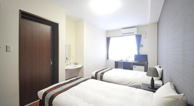 Hotel Kaiho Ishigakijima, Забронировать Отель Отели Острова Исигаки с бассейном, рядом с Городской рынок в Ишигаки, Бассейн