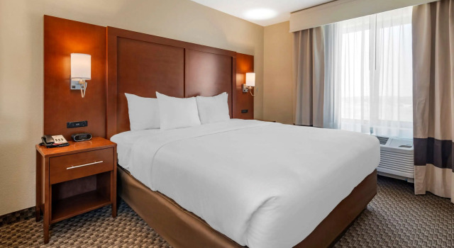 Двухместный люкс Comfort Suites Broomfield-Boulder-Interlocken
