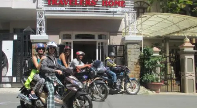 Travelers Home, Book Hotel Da Lat Lam Dong