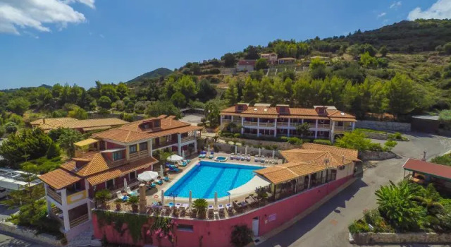 Люкс Дуплекс Sea View Village - Studios & Apartments