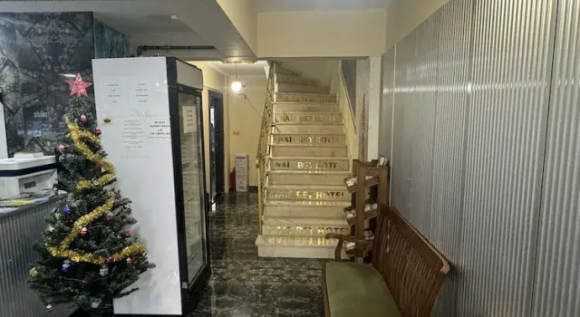 Naif Bey Hotel, Забронировать Отель Фатих Стамбул, рядом с Библиотека Стамбульского университета
