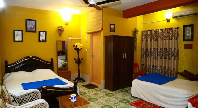 Номер Deluxe GREEN LEAF GUEST HOUSE, Sreemongal