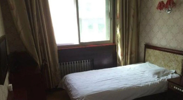 Xinfulin Inn, Забронировать Отель Цинцзянь Шэньси