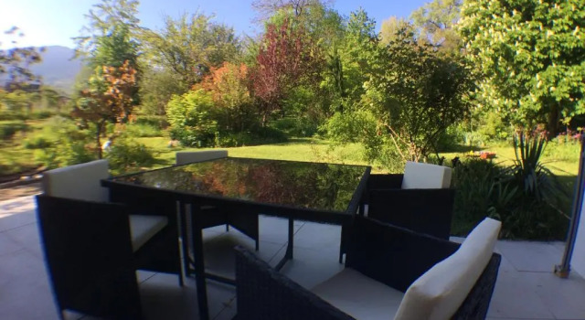 Апартаменты Rare, cosy studio terrasse au coeur de St-Jorioz
