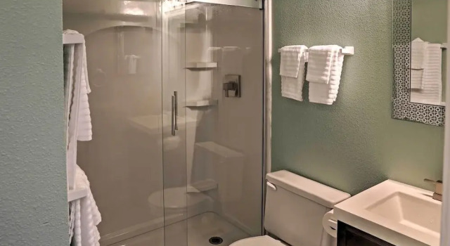 Апартаменты Surfside 'sandcastle Suite' w/ Balcony & 2 Pools!