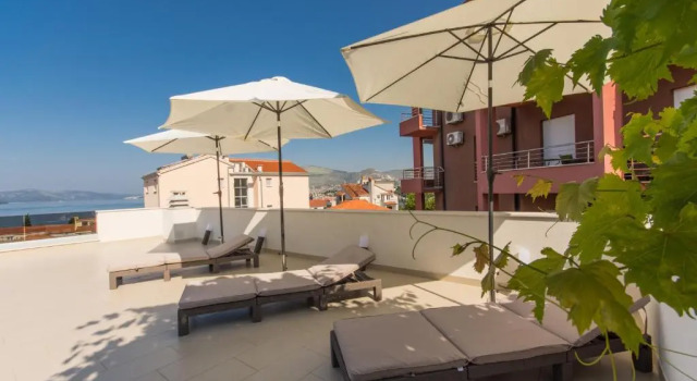 Апартаменты с видом на море Apartmani- Lastro