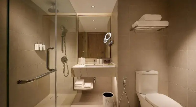 Семейный номер Standard с балконом Hilton Shah Alam Glenmarie