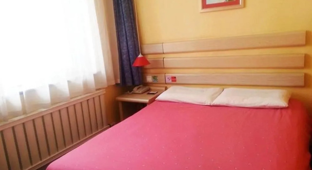 Home Inn Changchun Anda Street