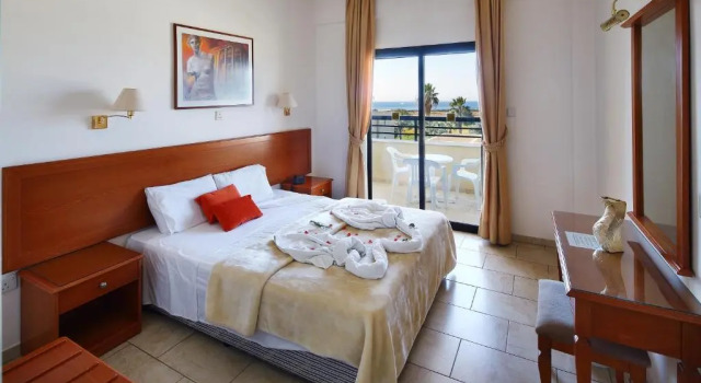 Семейные апартаменты c 1 комнатой Panareti Coral Bay Villas