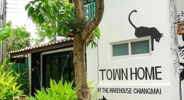 Town Home by The Warehouse Chiang Mai