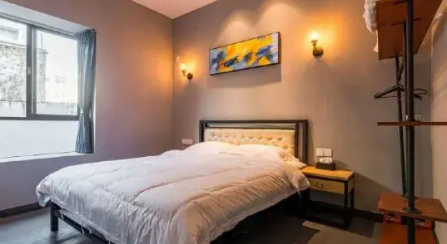 Кровать в общем номере с 6 комнатами Shen Zhen Dapeng Shanhai Yunyu Party and Group Building Villa