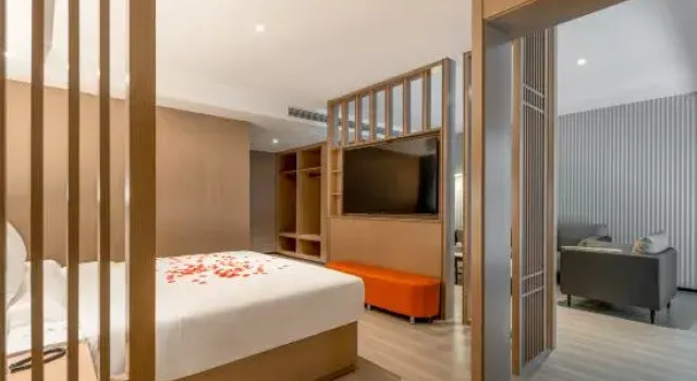 Люкс MEHOOD LESTIE Hotel (Nantong Rugao Baipu)