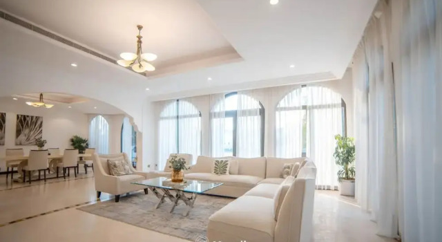 Вилла Luxury Private Pool Villa w Pvt Beach on the Palm