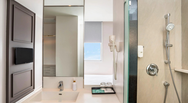 Люкс Семейный Ibis Styles Phuket City