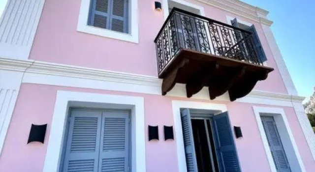 Stunning 4 bedroom villa on Kastellorizo, Varaa Villa Kastellorizo Kreikka