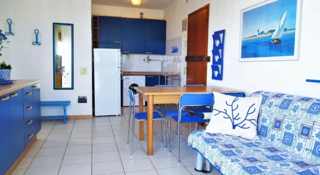Snug holiday home in Porto Santa Margherita with terrace, Забронировать Отель Каорле Линьяно-Ривьера