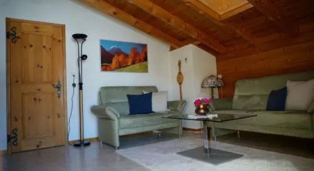 Tgaplotta, Book Hotel Savognin Grisons