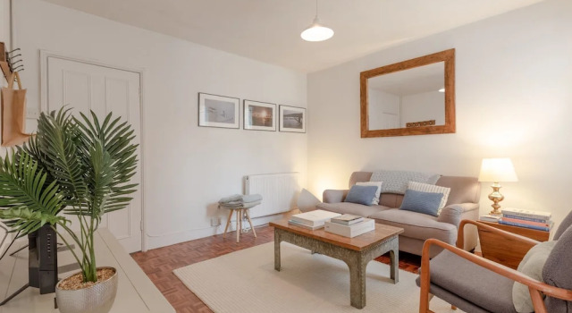 Charming 1 Bedroom Flat Close To Tube Station, Забронировать Отель Отели Англии 3 звезды, 3*