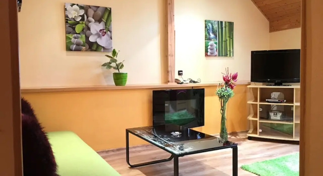 Апартаменты с балконом Penzión Hradby