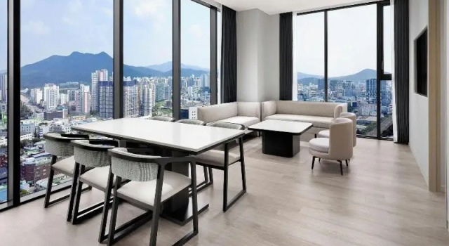 Люкс AC Hotel by Marriott Seoul Geumjeong