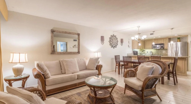 Beach House II 303 by Padre Island Rentals, Rezerwuj Hotel Hotele w Padre Island z basenem, Basen