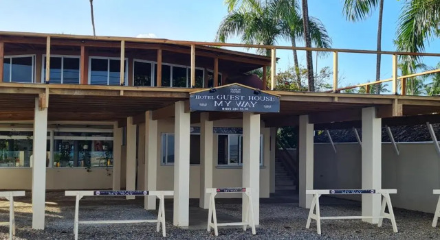 guest house MY WAY, Prenota Affittacamere Hotel a Samana con parcheggio, Parcheggio
