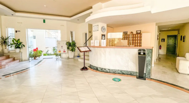Melina Beach Hotel