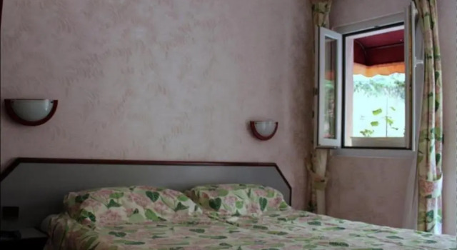 Двухместный номер Comfort Hôtel Aladin